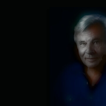 Jan Guillou - Bild av Peter Knutson - http://www.mynewsdesk.com/se/vallentuna/images/jan-guillou-451042, efterbearbetning av Roland Casselbrant